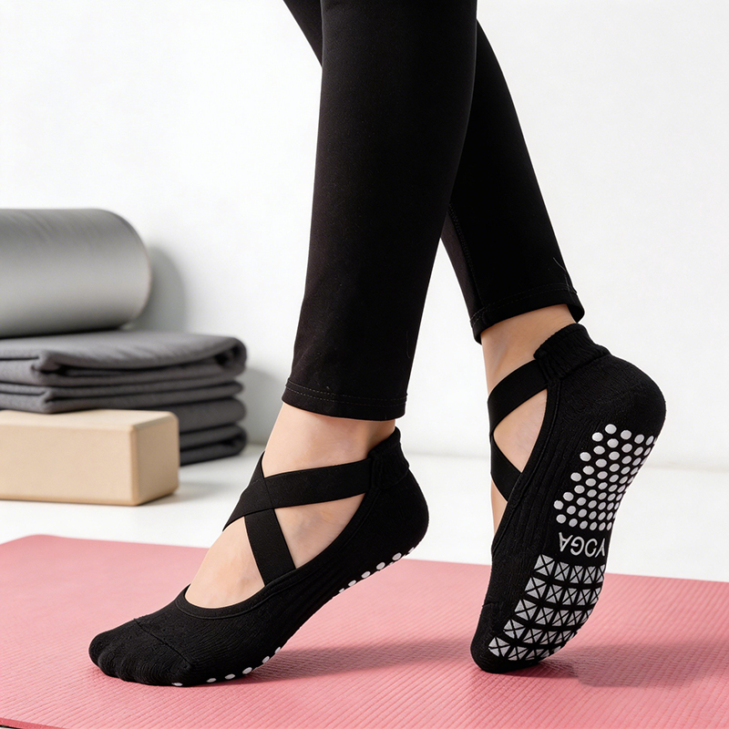 Pilates Yoga Ballet - ถุงเท้าโยคะกันลื่นสำหรับผู้หญิง ถุงเท้าซิลิโคนสำหรับออกกำลังกายในร่ม ถุงเท้าผ้าฝ้ายแบบไม่มีส้นสำหรับพิลาทิส ถุงเท้ากีฬาสำหรับเต้นบัลเลต์