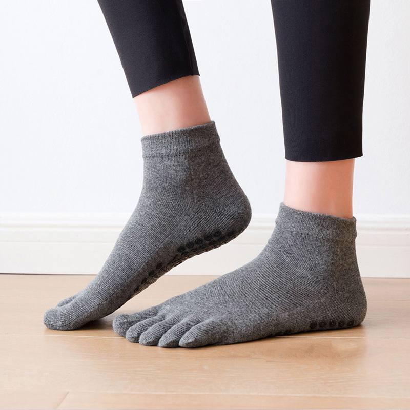 ถุงเท้าซิลิโคนกันลื่นสำหรับผู้ - Pilates Yoga Ballet บทวิจารณ์และราคา